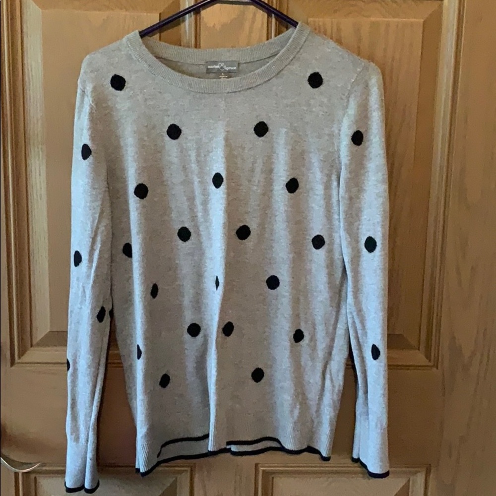 Gray with black polkadot market & spruce sweater